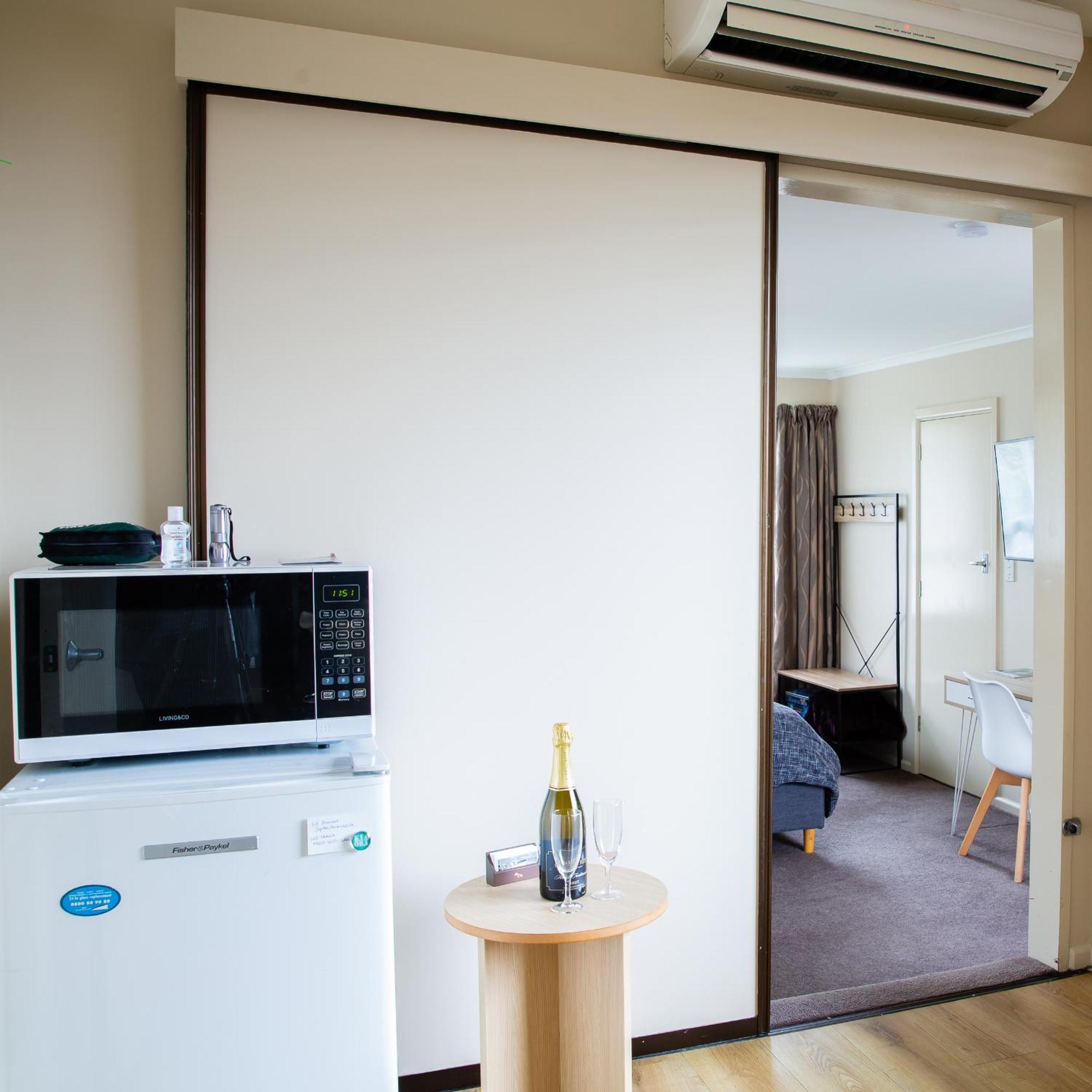 Chic Private Studio 5 Mins From Airport And Shops Villa Christchurch Luaran gambar